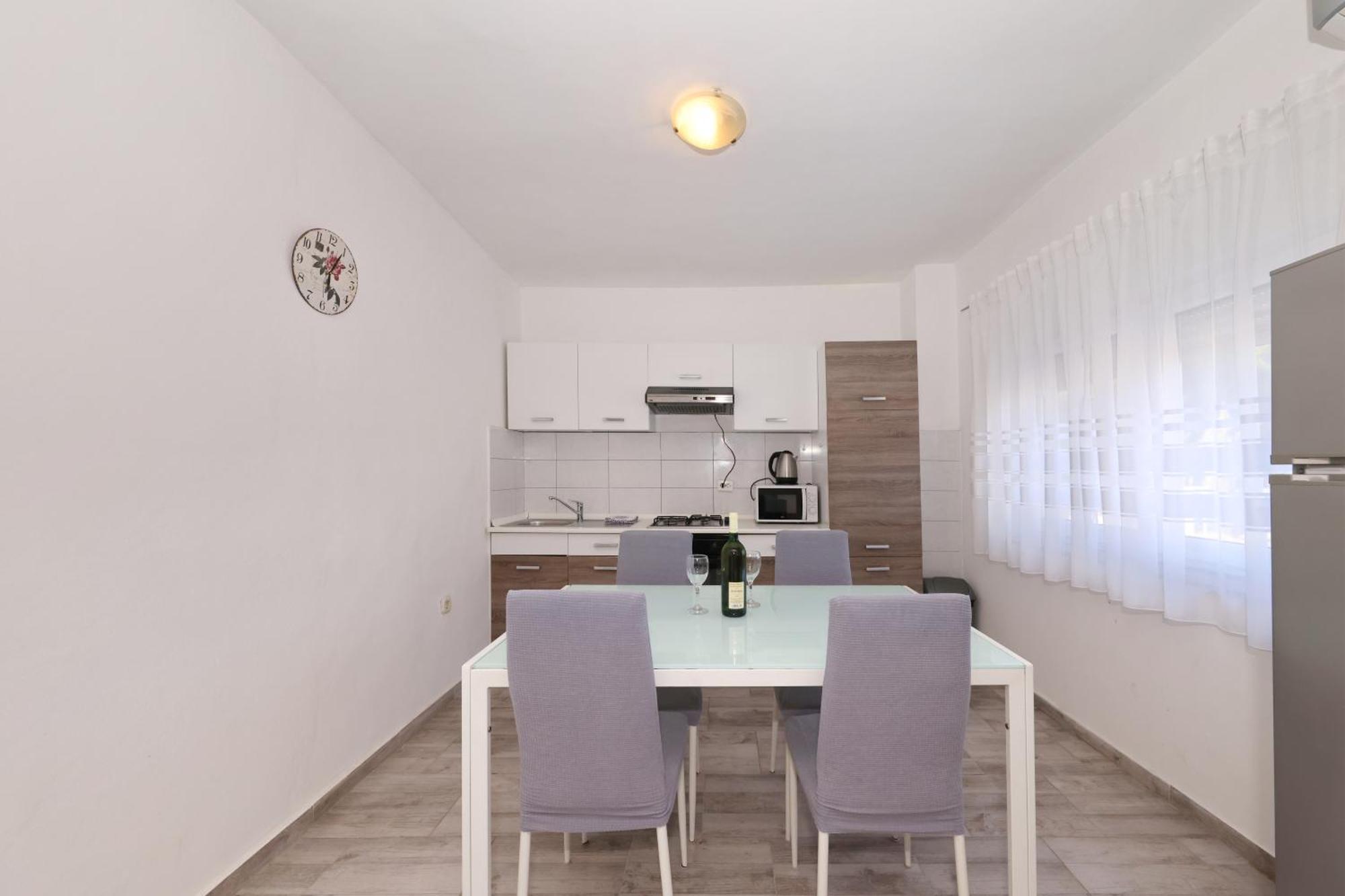 Apartment Mirela Задар Экстерьер фото